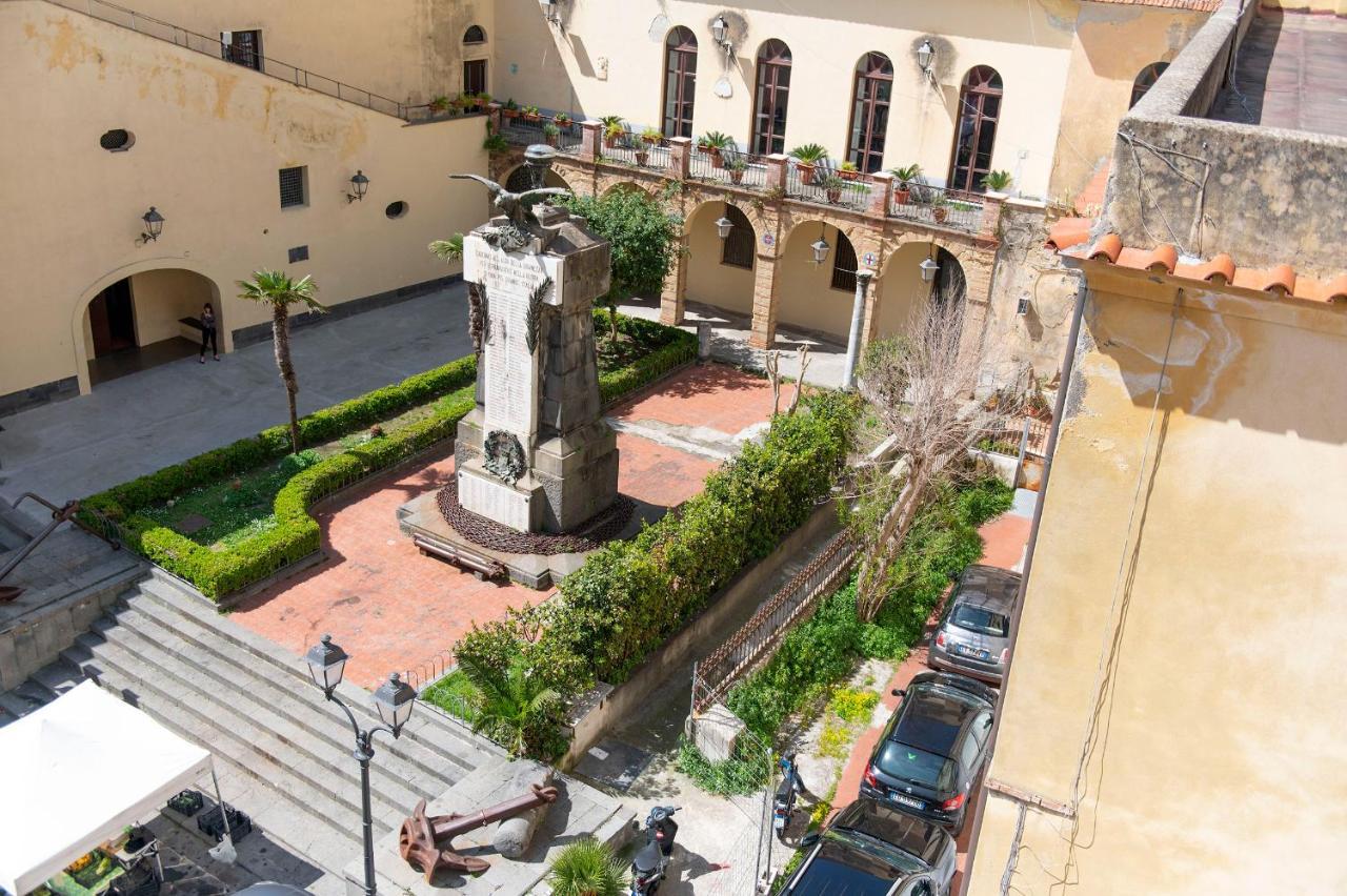 Marileo Amalfi Apartment Екстериор снимка