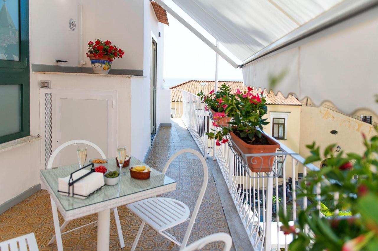 Marileo Amalfi Apartment Екстериор снимка
